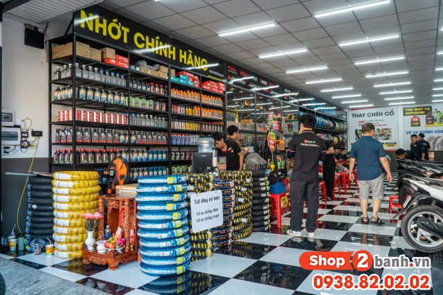 So sánh giữa lọc gió mới và lọc gió cũ, nhấn mạnh sự cần thiết của việc thay thế định kỳ