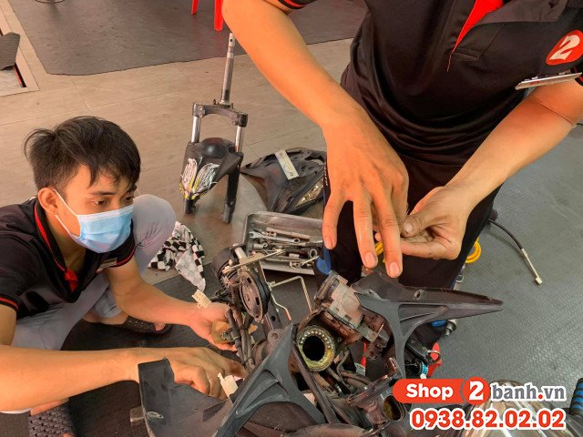 So sánh một bộ chén cổ mới và bộ đã bị mòn