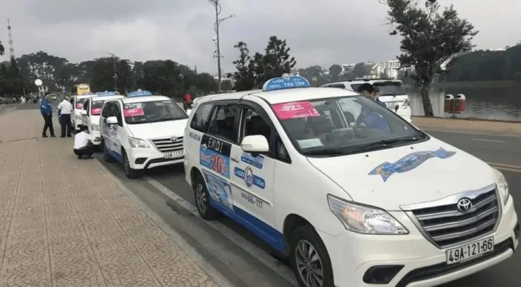 Taxi Đức Trọng