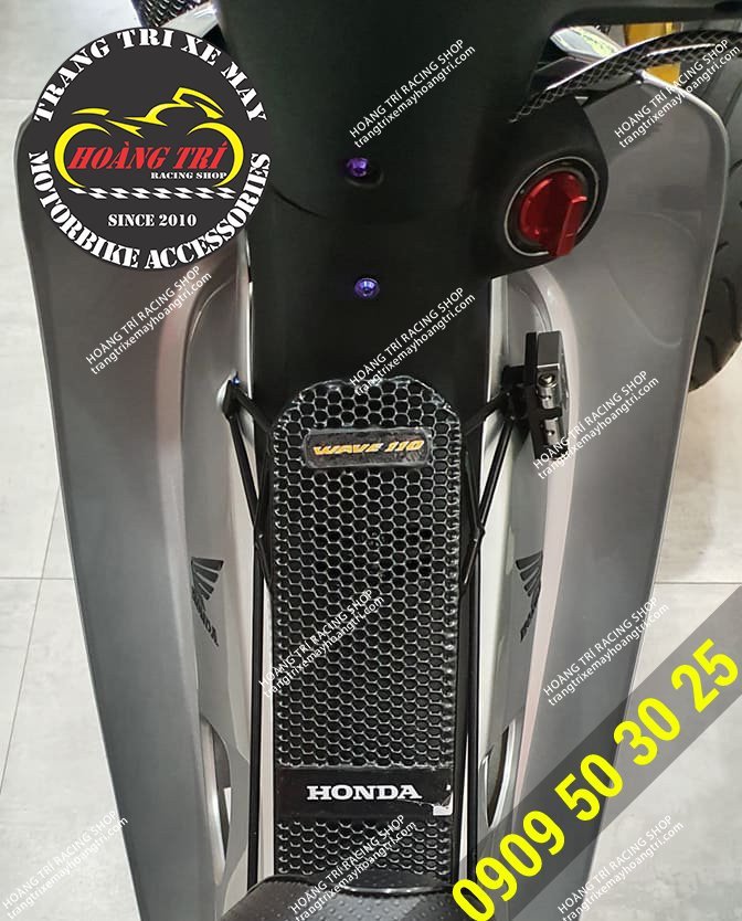 Tem Ä‘Æ°á»£c dÃ¡n Ä‘á»‘i xá»©ng 2 bÃªn trÃªn hÃ´ng trÆ°á»›c