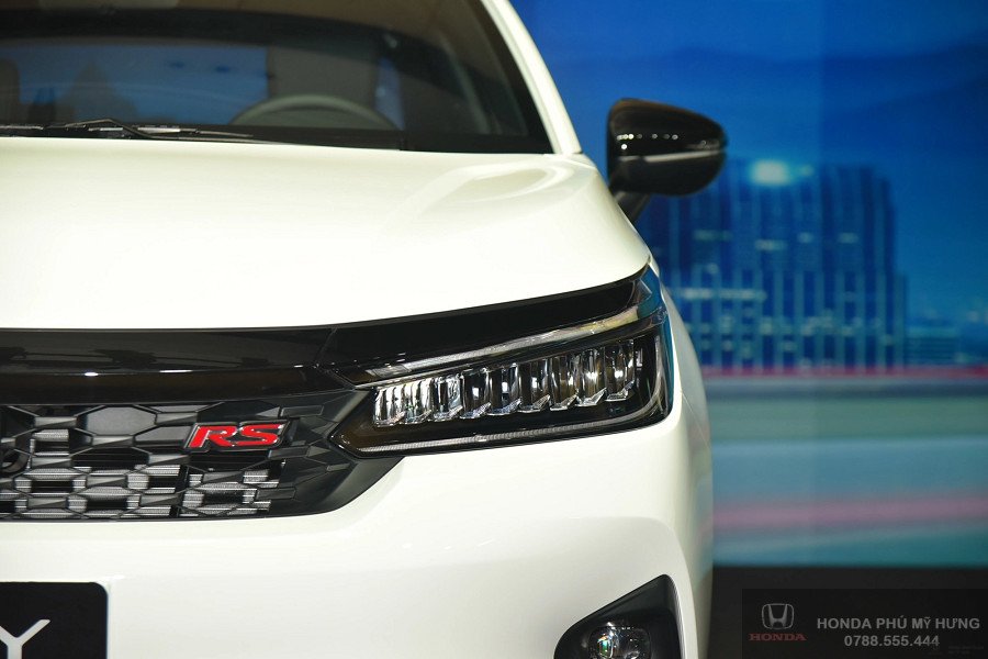 Thiết kế đầu xe nổi bật của Honda City 2024 với lưới tản nhiệt mới