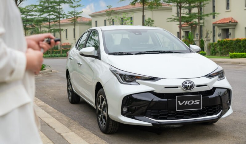 Thiết kế đầu xe Toyota Vios 4 chỗ đời mới