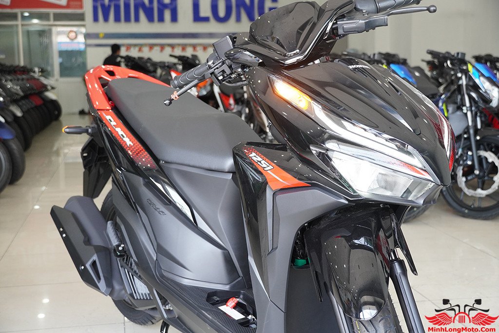 Thiết kế góc cạnh và thể thao của Honda Click 125