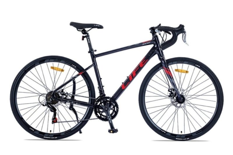 Thiết kế xe đạp thể thao nam dạng xe đua với ghi đông cong và khung nhẹ