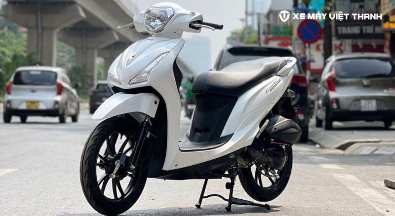 Thiết kế xe Kymco Hermosa 50cc màu trắng đẹp - mẫu xe tay ga 50cc tốt nhất