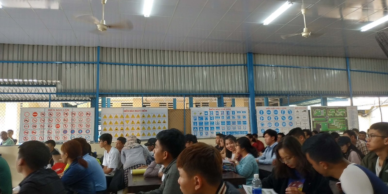 Thời gian tập trung thi sát hạch bằng lái xe