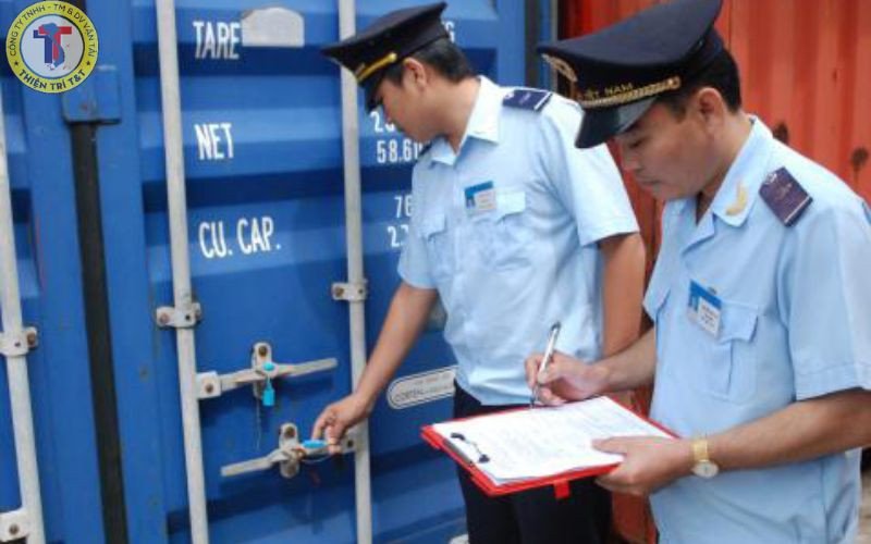 Ưu điểm và nhược điểm của xe thanh lý hải quan