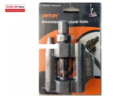 Vam cắt xích xe máy Century 160512-DC đang được sử dụng