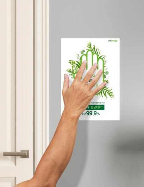 Vô lăng ô tô chứa nhiều vi khuẩn cần được khử trùng