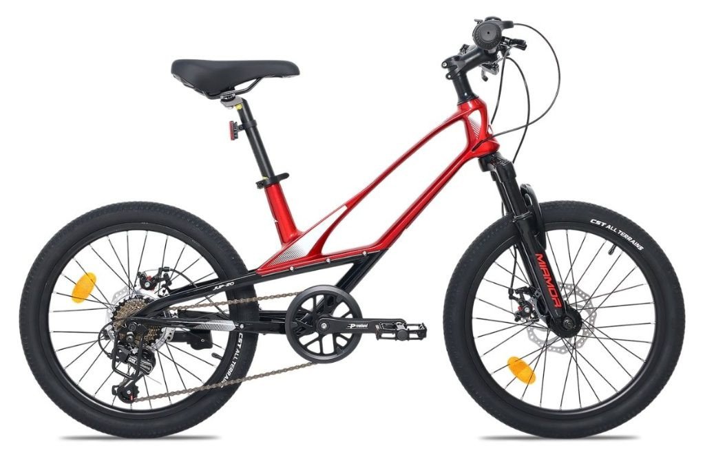 Xe đạp địa hình mạnh mẽ với hệ thống giảm xóc cho các bé thích khám phá