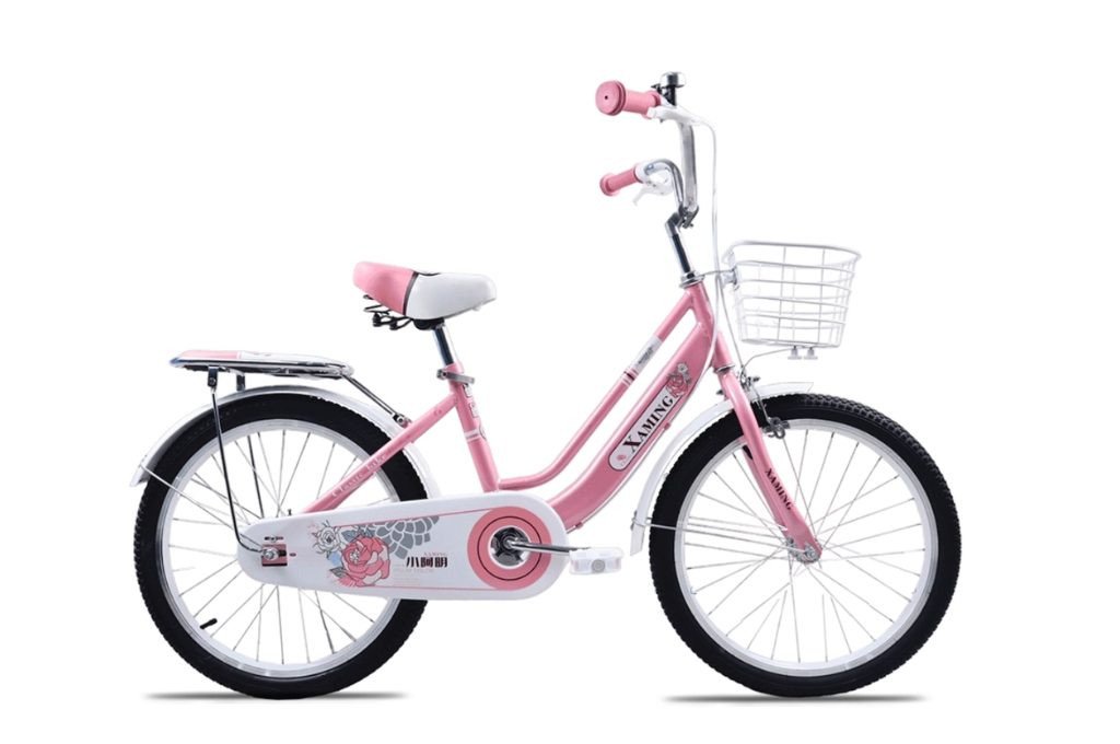 Xe đạp kiểu dáng thanh lịch với giỏ đựng đồ phía trước, thích hợp cho việc di chuyển nhẹ nhàng