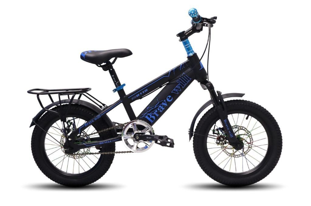 Xe đạp trẻ em kích thước 16 inch rất phù hợp cho bé 5 tuổi với khả năng giữ thăng bằng tốt