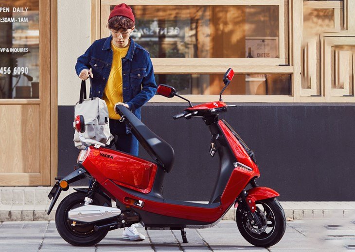 Xe điện Yadea U-Like với trang bị đèn LED và lốp không săm