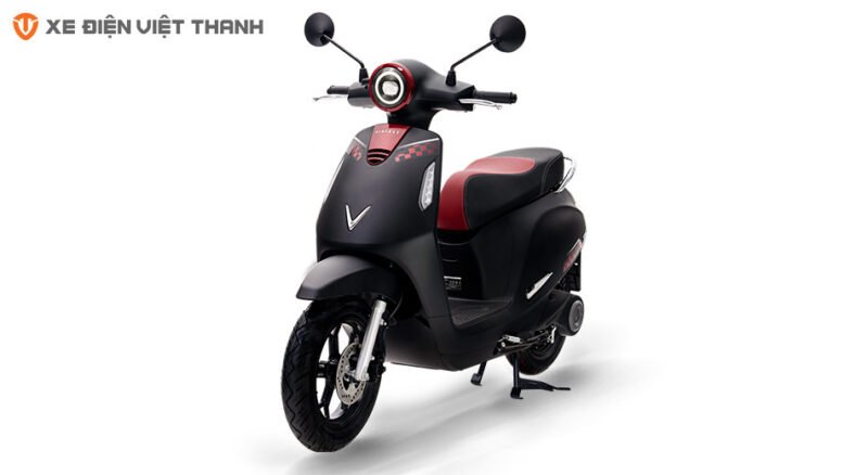 Xe máy điện VinFast Evo Neo màu đen nhám với thiết kế hiện đại