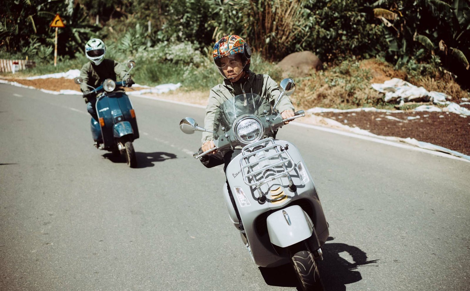 Xe máy vi phạm lỗi quá tốc độ trên đường phố