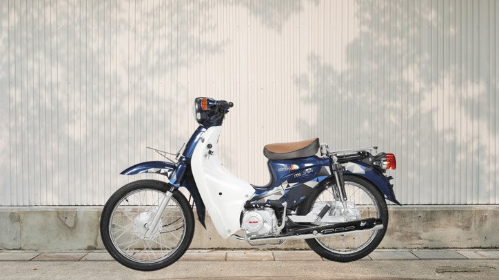 Xe số 50cc mang phong cách cổ điển, phù hợp với nữ sinh yêu thích sự nhẹ nhàng