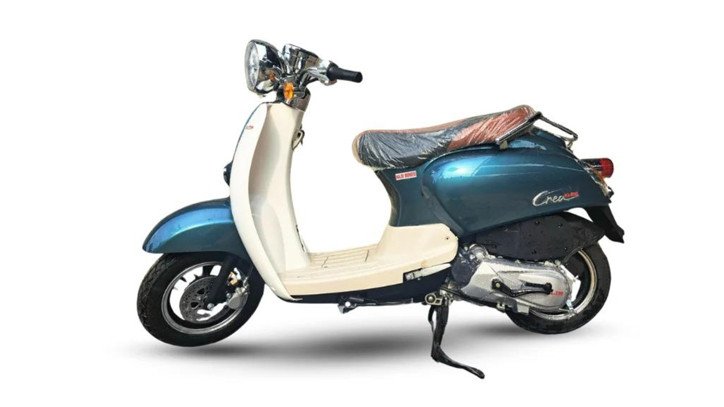 Xe tay ga 50cc nhỏ gọn, dễ điều khiển trong phố đông đúc