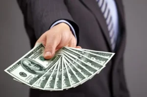 Xài Tiền Hay Sài Tiền? Phân Tích Chi Tiết Hai Cách Dùng Và Khi Nào Nên Dùng?