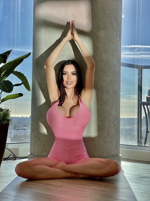 Bộ Sưu Tập 96+ Ảnh Sex Vú Đẹp Doggy Ngực Đung Đưa ảnh sex vú đẹp 1