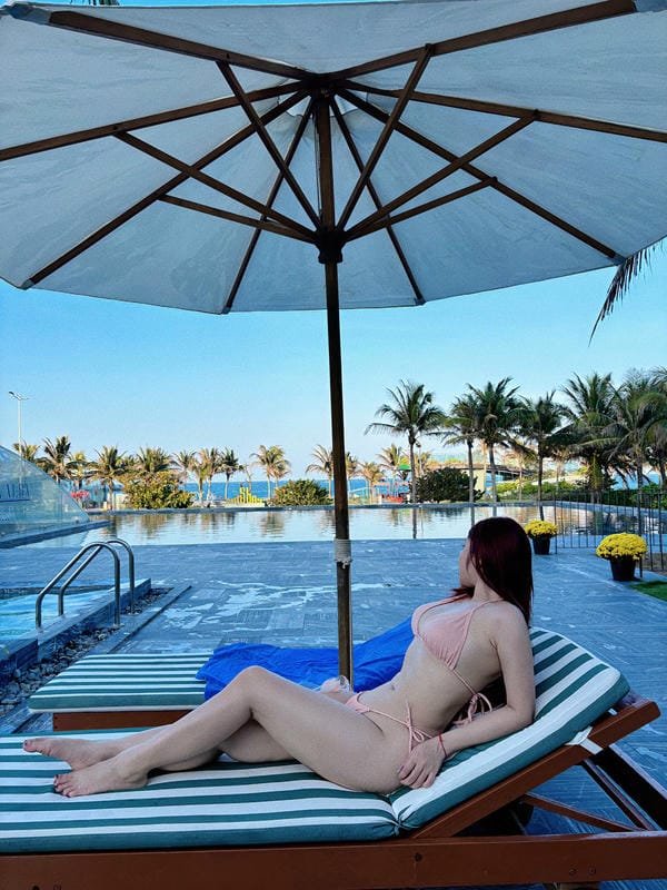 ảnh sex tạ thanh nhi 23