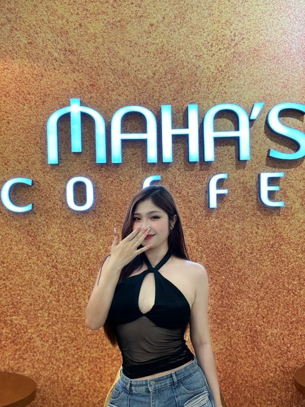 ảnh sex tạ thanh nhi 32