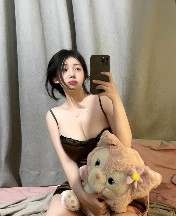 ảnh nguyễn mai thảo nguyên sex 23