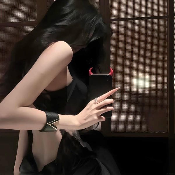 avatar đôi nữ ngầu 13