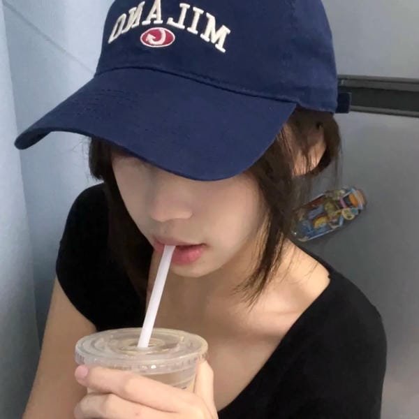 avatar ảnh đội mũ ngầu 16