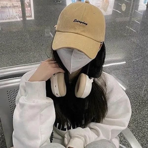 avatar ảnh đội mũ ngầu 23