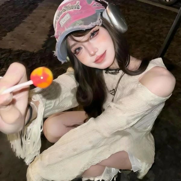 avatar ảnh đội mũ ngầu 4