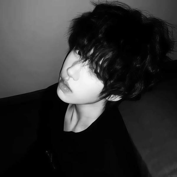 đẹp chất avatar đen ngầu